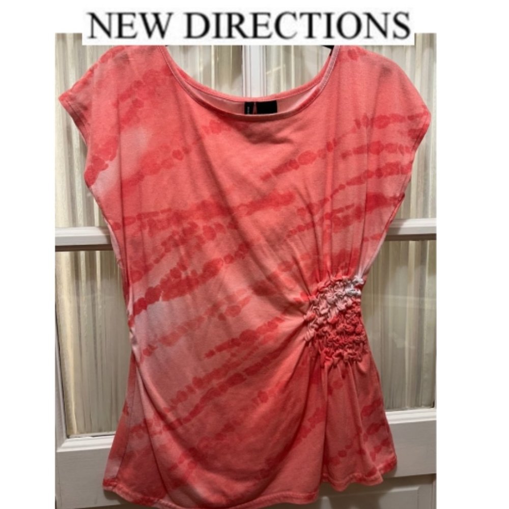 New Directions blouse; tie-dye look, gathered on one side; womens' size L